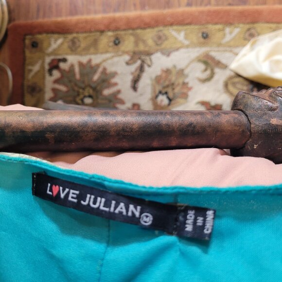 Love Jullian Dress - Picture 4 of 4